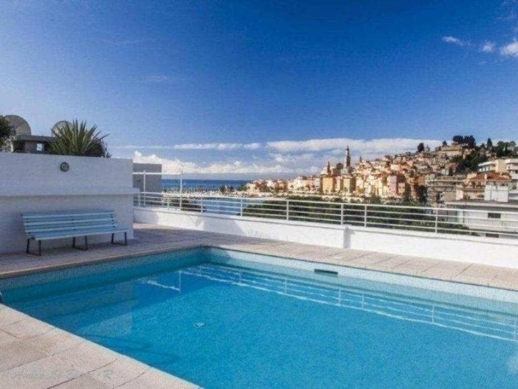 Le Lodge, T2 Classe 3 Etoiles Avec Jardin, Parking, Piscine & Mer A 2 Pas مينتون المظهر الخارجي الصورة
